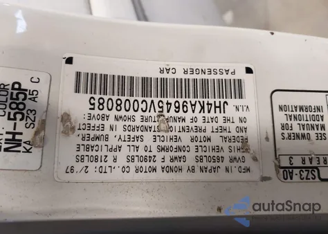 1997 Acura Rl 3.5 z USA, uszkodzony, nr VIN JH4KA9645VC008085